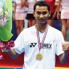 Tommy Sugiarto Bawa Pulang Gelar