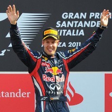 Vettel Perbesar Kans Pertahankan Gelar