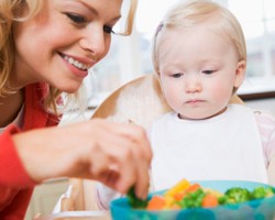 Trik Agar Si Kecil Tak Pilih-pilih Makanan