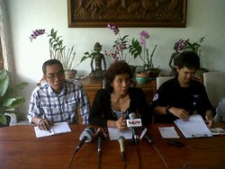 Jenazah Pilot & Kopilot Susi Air yang Jatuh Di Papua Ditemukan