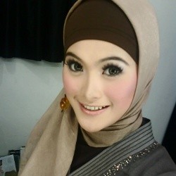 Berjilbab, Kholifah Nuzulia Firdausy Dapat Pengalaman dan Prestasi