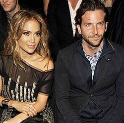 Jennifer Lopez & Bradley Cooper Pacaran?