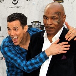 Tabrak Tangan Mike Tyson, Hidung Steve-O Patah