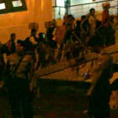 Polisi Sweeping Penumpang Kapal Tujuan Ambon