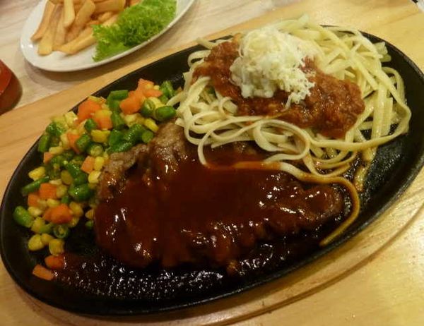 Meat Bar Untuk Meat Lovers