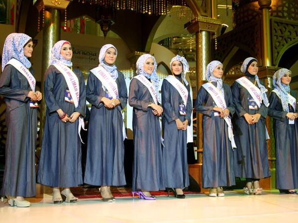 Para Finalis Muslimah Beauty 2011