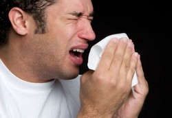 Benarkah Jantung Berhenti Berdetak Saat Bersin?