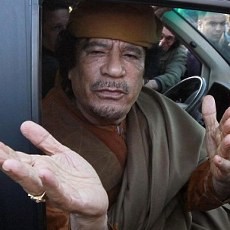 Nato Terus Operasi Buru Khadafi di Libya 