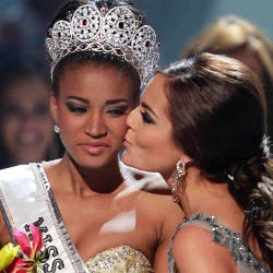 Miss Universe 2011 Janji Tak Operasi Plastik