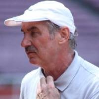 PSSI Berharap Urusan Riedl Selesai Baik-Baik
