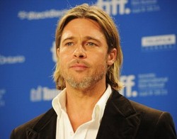 Brad Pitt Benci Kekasih Jennifer Aniston