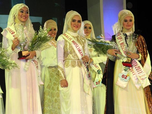 Meriahnya Ajang Muslimah Beauty 2011
