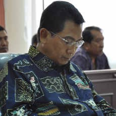 Eks Bupati Sidoarjo Dituntut Enam Tahun Penjara