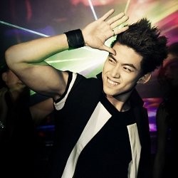  Taecyeon 2PM Jujur dan Senang Belajar