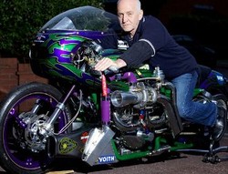 Ini Dia Motor Tercepat di Dunia, Bisa Tembus 402 Km/Jam!