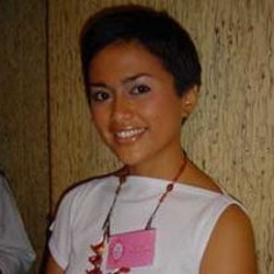 Gugat Cerai, Sarah Sechan Masih Sarapan Bareng Suami