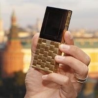 Ponsel Emas Dibanderol Rp 500 Juta 