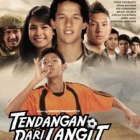 Irfan Bachdim Ajak Penggemar Nobar Tendangan dari Langit