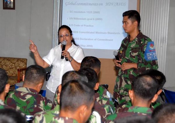 Prajurit Indobatt Terima Penyuluhan HIV/AIDS