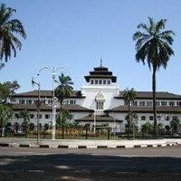 De Syukron, Semarak Pesta Rakyat Jawa Barat di Gedung Sate