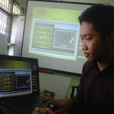 Mahasiswa Untag Bikin Aplikasi Aksara Jawa