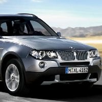 Lupa Pasang Gigi Netral, Wanita Tewas Ditabrak Mobilnya Sendiri