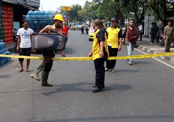 Gas Menyembur di Manggarai