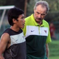 Riedl: Indonesia Bicaralah Dulu di Level Asia Tenggara