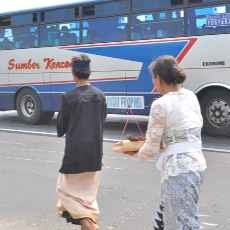 Keluarga Kecelakaan Maut Mojokerto Gelar Ritual Salah Pati
