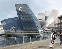 Butik LV di Atas Air Resmi Dibuka di Marina Bay Sands