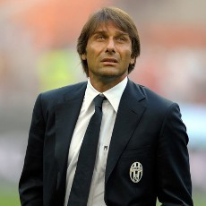 Conte Belum Mau Bicarakan Scudetto