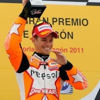 Menang Lagi, Stoner Dekati Tangga Juara