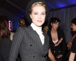Evan Rachel Wood Mencintai Justin Bieber