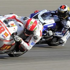 Simoncelli Tahu Bakal Dikalahkan Lorenzo