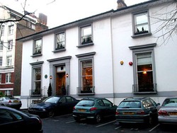 Studio Legendaris Abbey Road Tawarkan Jasa Mixing Online