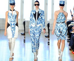 Batik Cirebon Eksis di London Fashion Week