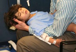 Terjebak Dalam Penyakit ALS yang Tak Ada Obatnya