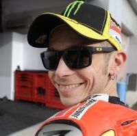 Valentino Rossi, Keren Tak Hanya di Trek