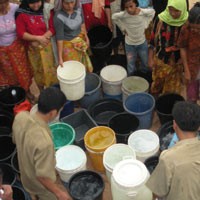 Kekeringan di Lombok, 52 Ribu Orang Bergantung Pada Pasokan Air