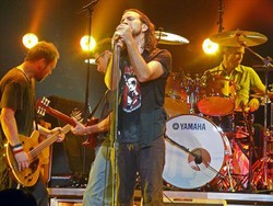 Album Baru Pearl Jam Sudah Rampung Lima Puluh Persen
