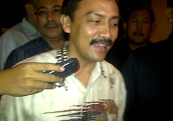 Andi Mallarangeng Bersaksi untuk Wafid Muharam