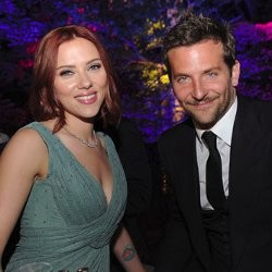 Lagi, Bradley Cooper Kepergok Merayu Scarlett Johansson