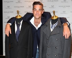 Robbie Williams Kini Jadi Perancang Busana Pria