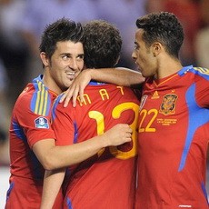 Spanyol Kembali ke Puncak