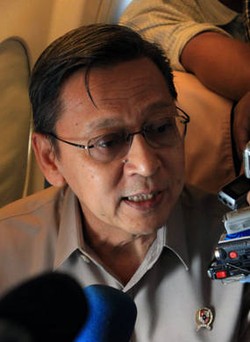 Boediono Akan Tinjau Lumpur Lapindo