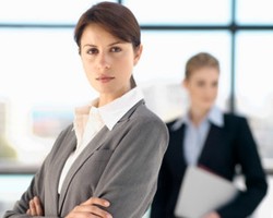 Riset: Makin Tinggi Jabatan, Makin Tak Mendengarkan