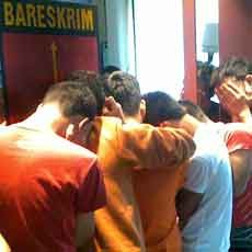 Praktek Gigolo Khusus Gay Berkedok Pijat Dibongkar