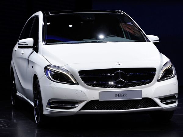 MPV Anyar Mercy