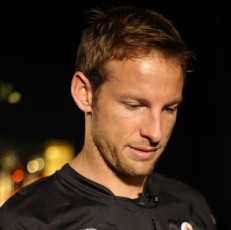 Button Nilai Balapan di Singapura Terlalu Berat