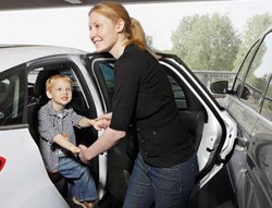 Fitur Baru Pencegah Baret di Mobil 